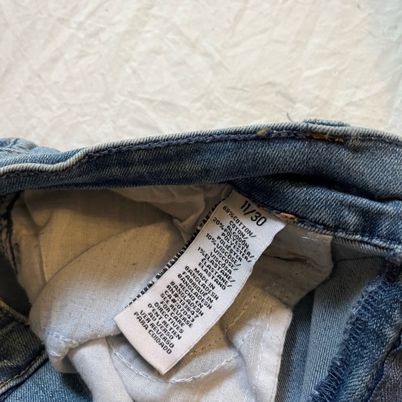 Celebrity Pink Distressed Skinny Jeans - Picture 6 of 6